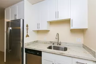 1810 Kaioo Dr, Honolulu, HI 96815 - Photo 2