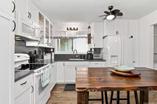 98-1022 Kupukupu Pl, Aiea, HI 96701 - Photo 4