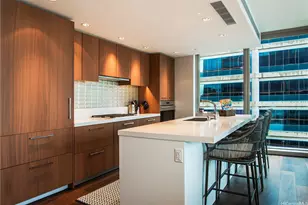 1555 Kapiolani Blvd, Honolulu, HI 96814 - Photo 2