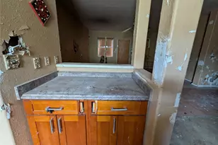 87-206 Halemaluhia Pl, Waianae, HI 96792 - Photo 8