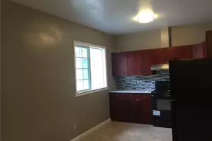 3232 Ahinahina Pl, Honolulu, HI 96816 - Photo 2