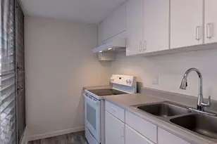 1541 Dominis St, Honolulu, HI 96822 - Photo 4