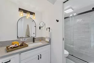 411 Hobron Ln, Honolulu, HI 96815 - Photo 14
