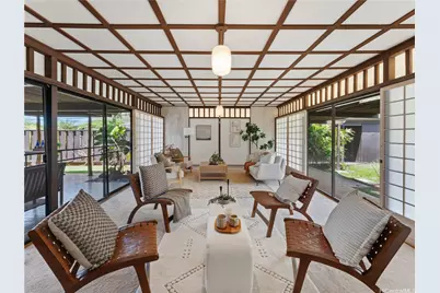 313 Anolani Street, Honolulu, HI 96821 - Photo 2