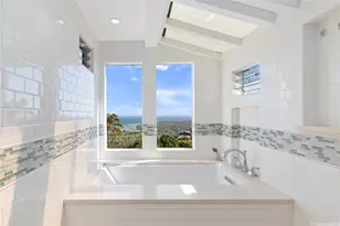 1875 Kihi St, Honolulu, HI 96821 - Photo 8