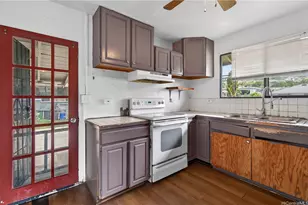 1037 Kina St, Kailua, HI 96734 - Photo 4
