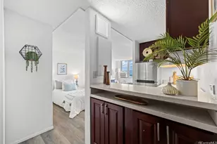 98-288 Kaonohi St, Aiea, HI 96701 - Photo 4