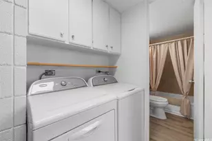 5065 Likini St, Honolulu, HI 96818 - Photo 18