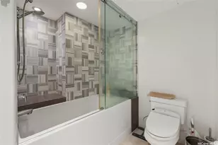 88 Piikoi St, Honolulu, HI 96814 - Photo 10