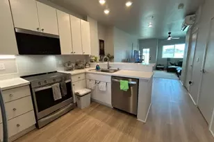 91-4099 Hikuono St, Kapolei, HI 96707 - Photo 4