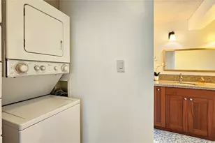 46-283 Kahuhipa St, Kaneohe, HI 96744 - Photo 16