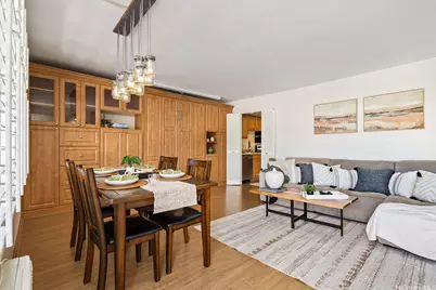 1020 Green Street #711, Honolulu, HI 96822 - Photo 2