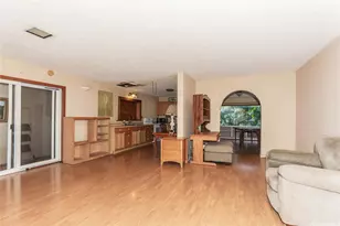 1160 Kahului St, Honolulu, HI 96825 - Photo 8