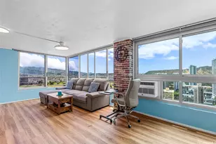 2421 Tusitala St, Honolulu, HI 96815 - Photo 1