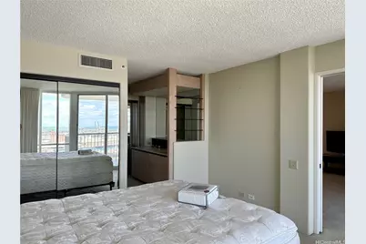 1212 Nuuanu Avenue #2407, Honolulu, HI 96817 - Photo 8