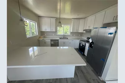 720 Kunawai Lane #8, Honolulu, HI 96817 - Photo 2
