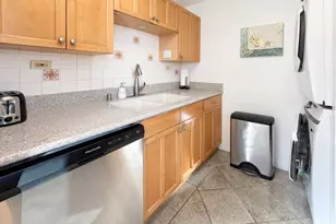 2410 Cleghorn St, Honolulu, HI 96815 - Photo 6