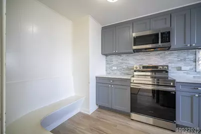 99-711 Halawa Drive #Main, Aiea, HI 96701 - Photo 6