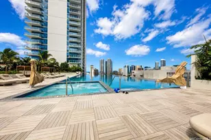1500 Rycroft St, Honolulu, HI 96814 - Photo 14