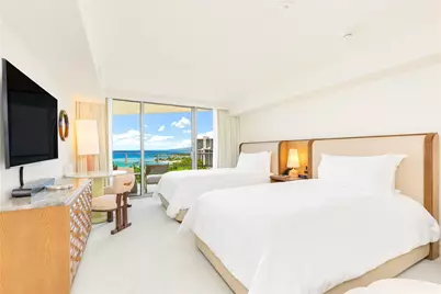 223 Saratoga Road #1805, Honolulu, HI 96815 - Photo 1