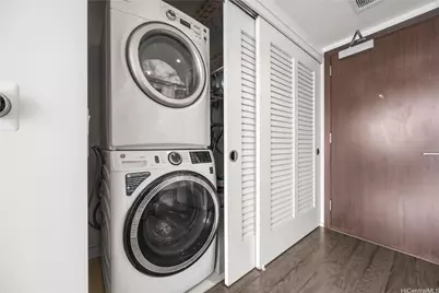 888 Kapiolani Boulevard #3911, Honolulu, HI 96813 - Photo 6