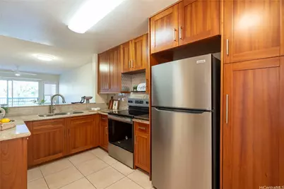 1080 Ala Napunani Street #108, Honolulu, HI 96818 - Photo 6