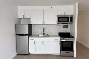364 Seaside Ave, Honolulu, HI 96815 - Photo 2