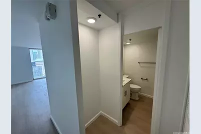 364 Seaside Avenue #812, Honolulu, HI 96815 - Photo 6