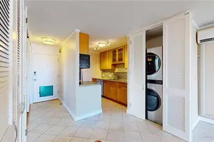 1676 Ala Moana Blvd, Honolulu, HI 96815 - Photo 4