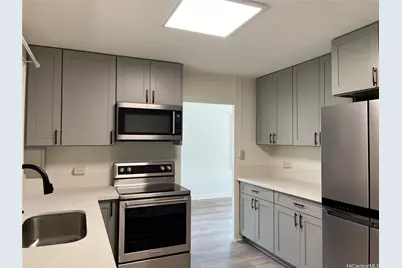 1341 Ekaha Avenue #upstairs, Honolulu, HI 96816 - Photo 8