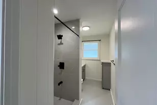 1341 Ekaha Ave, Honolulu, HI 96816 - Photo 12