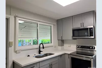 1341 Ekaha Avenue #upstairs, Honolulu, HI 96816 - Photo 6