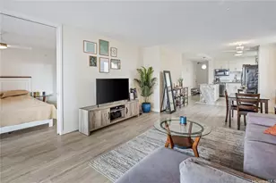 1717 Ala Wai Blvd, Honolulu, HI 96815 - Photo 2