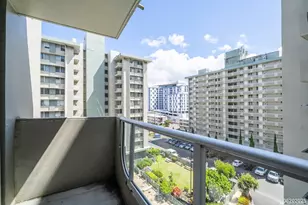 2651 Kuilei St, Honolulu, HI 96826 - Photo 12
