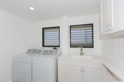 1355 Ala Napunani Street, Honolulu, HI 96818 - Photo 18