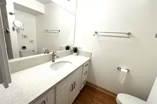 747 Amana St, Honolulu, HI 96814 - Photo 12
