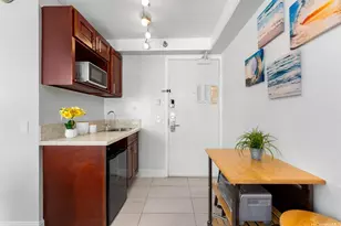 444 Kanekapolei St, Honolulu, HI 96815 - Photo 10
