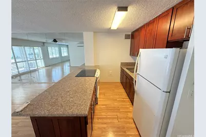 411 Kaiolu Street #503, Honolulu, HI 96815 - Photo 2