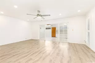 98-263 Kaonohi St, Aiea, HI 96701 - Photo 2