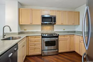 2101 Nuuanu Ave, Honolulu, HI 96817 - Photo 8