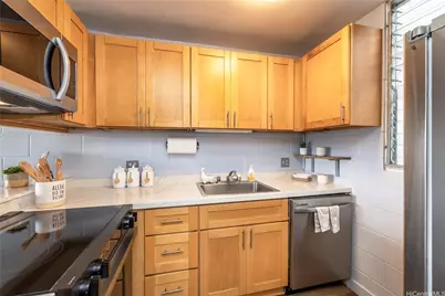 46-270 Kahuhipa Street #A422, Kaneohe, HI 96744 - Photo 2