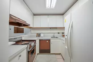 222 Liliuokalani Ave, Honolulu, HI 96815 - Photo 8