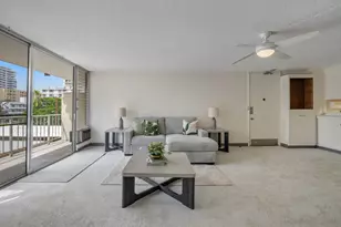 222 Liliuokalani Ave, Honolulu, HI 96815 - Photo 1