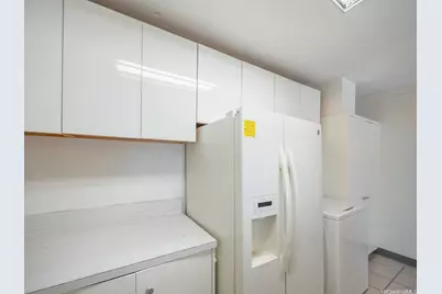 222 Liliuokalani Avenue #404, Honolulu, HI 96815 - Photo 18