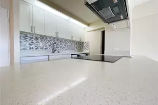 2333 Kapiolani Blvd, Honolulu, HI 96826 - Photo 4