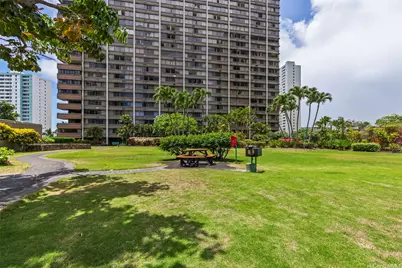1255 Nuuanu Avenue #1913, Honolulu, HI 96817 - Photo 16