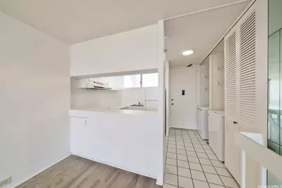 555 University Avenue #3407, Honolulu, HI 96826 - Photo 6