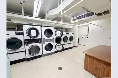 1425 Liliha Street #8G, Honolulu, HI 96817 - Photo 12