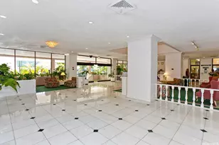 2240 Kuhio Ave, Honolulu, HI 96815 - Photo 12