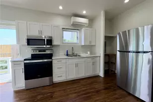 2013 Kakela Dr, Honolulu, HI 96822 - Photo 10